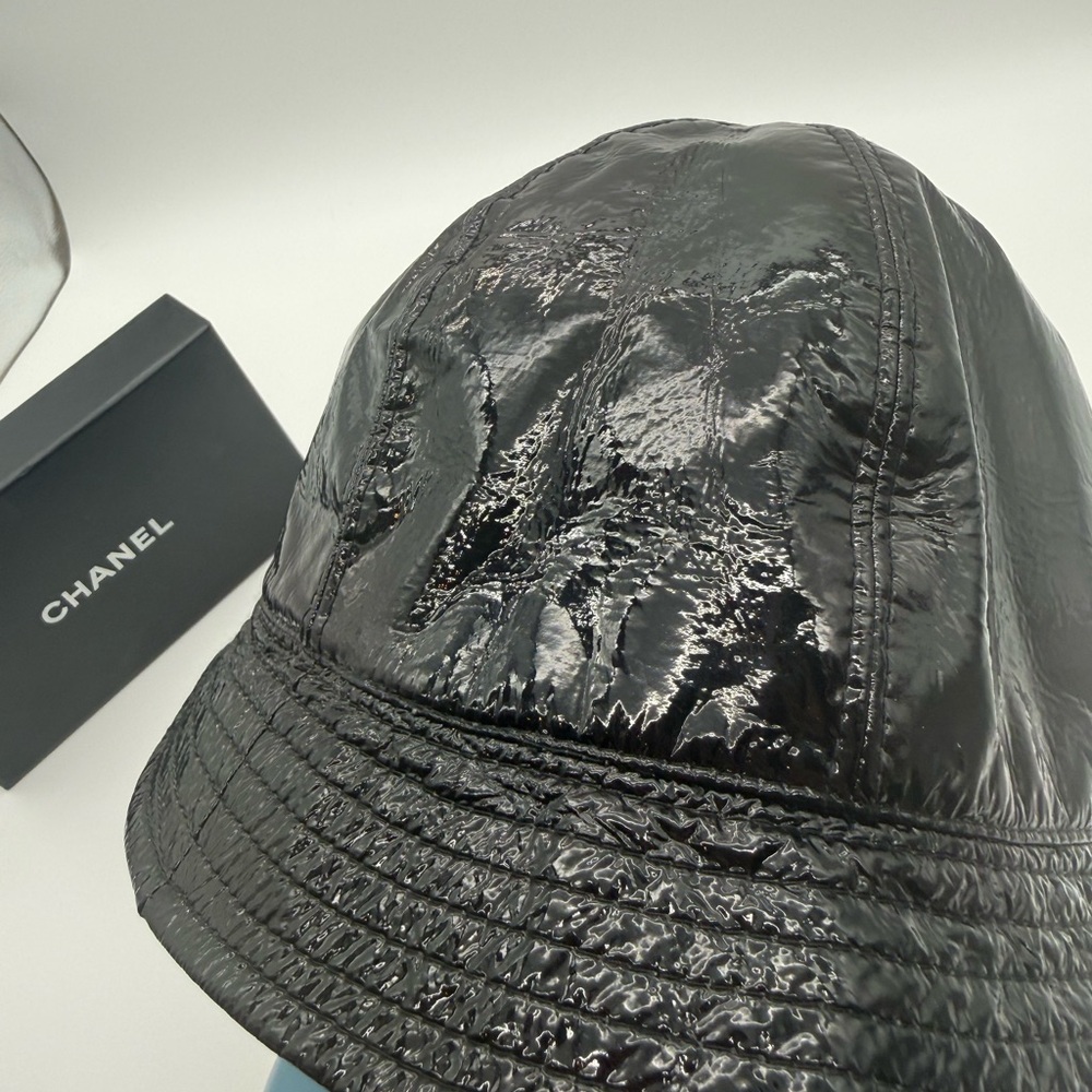 CHANEL Bob Black Patent Leather Bucket Hat - Picture 6 of 12